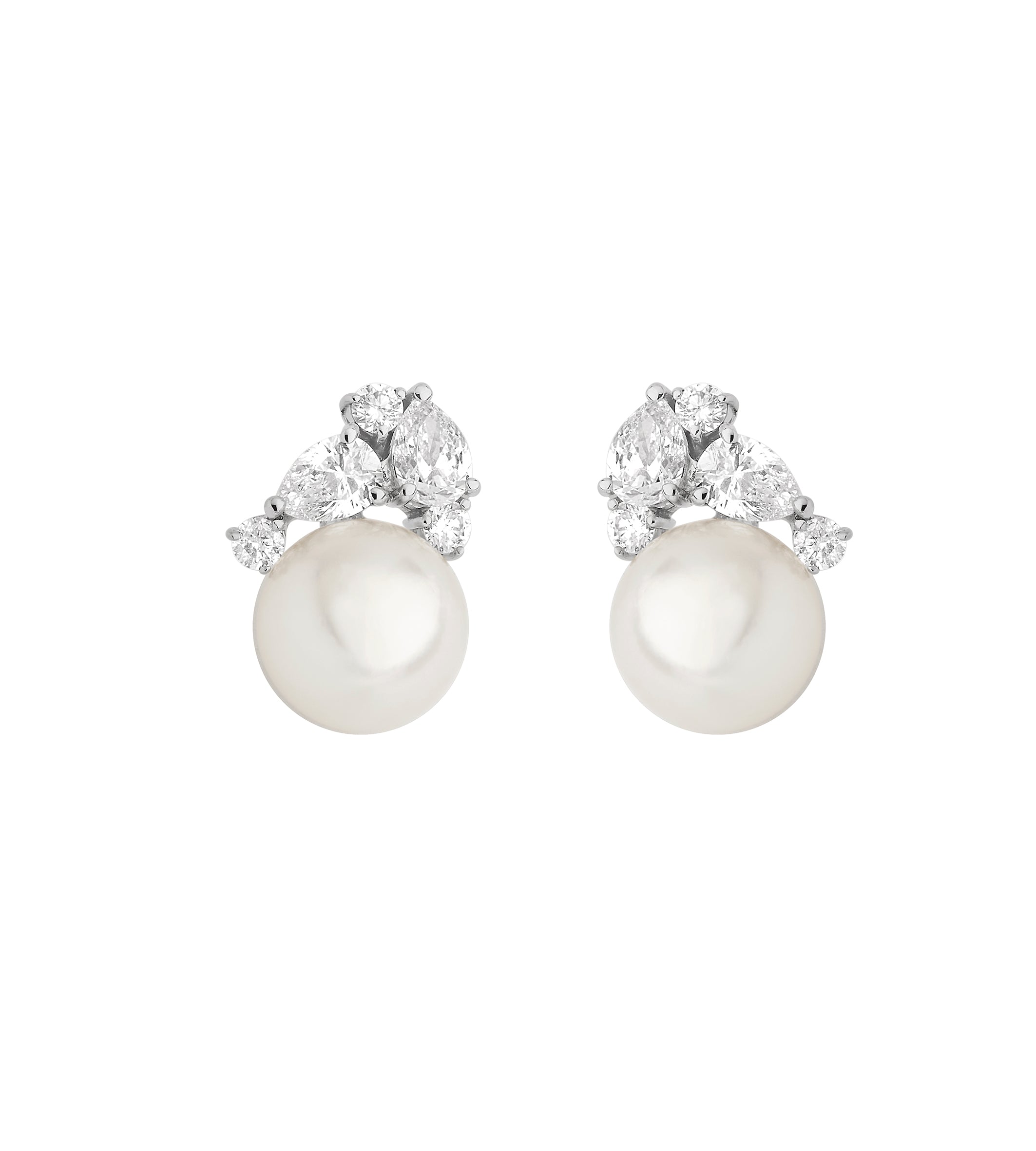 Brinco de Pérolas South Sea e Diamantes