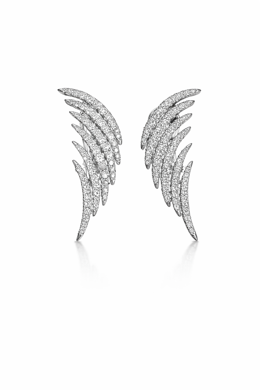 Brincos Asas com 2.80cts de Diamantes